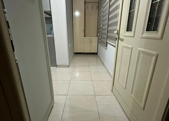בית נופש Private House טיראנה